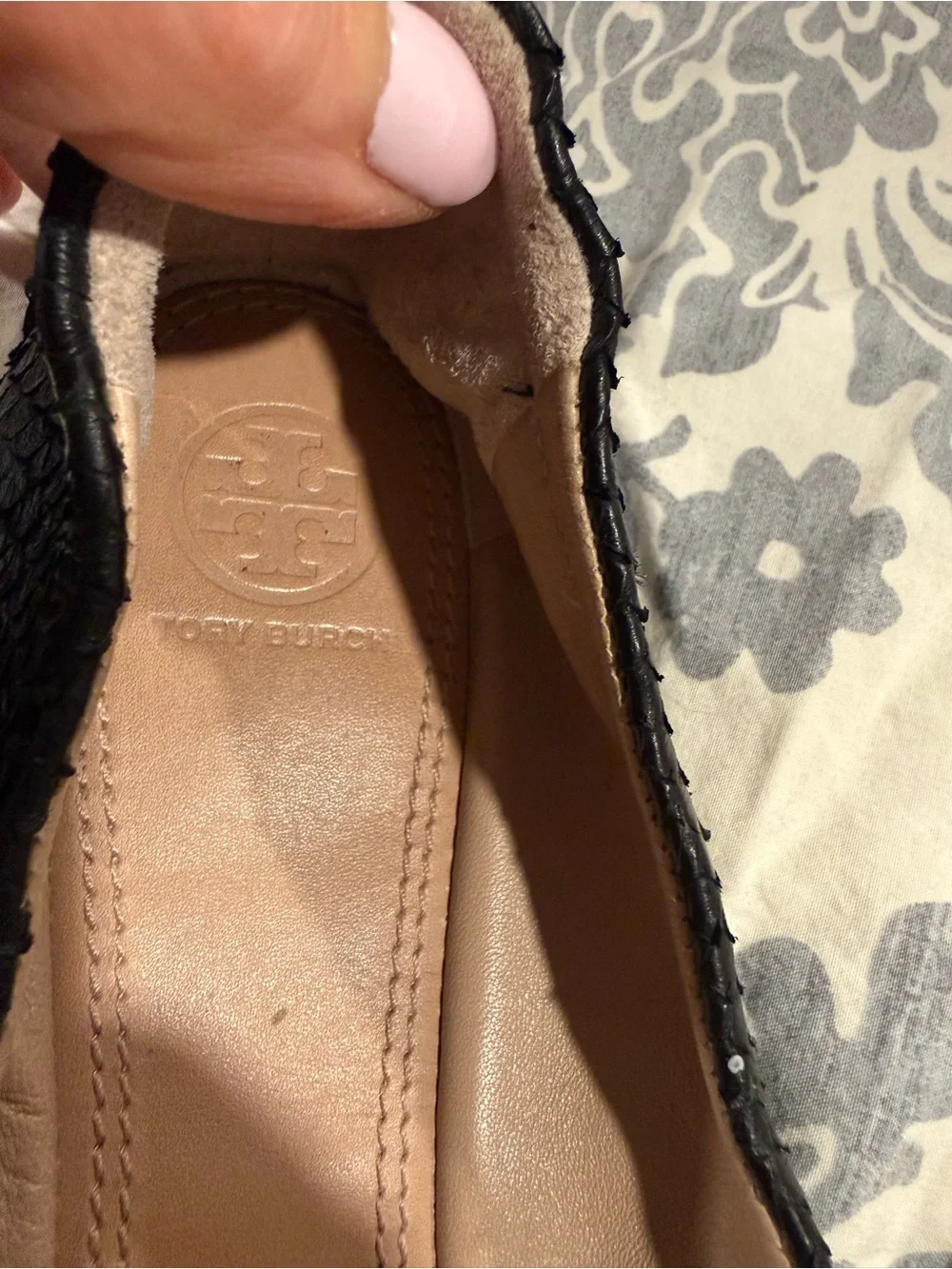 Tory Burch Black Leather Ballet Flats with Gold Logo